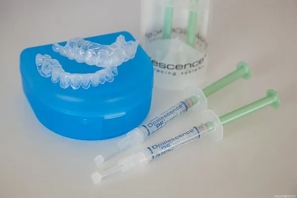 25888 teeth whitening gel application