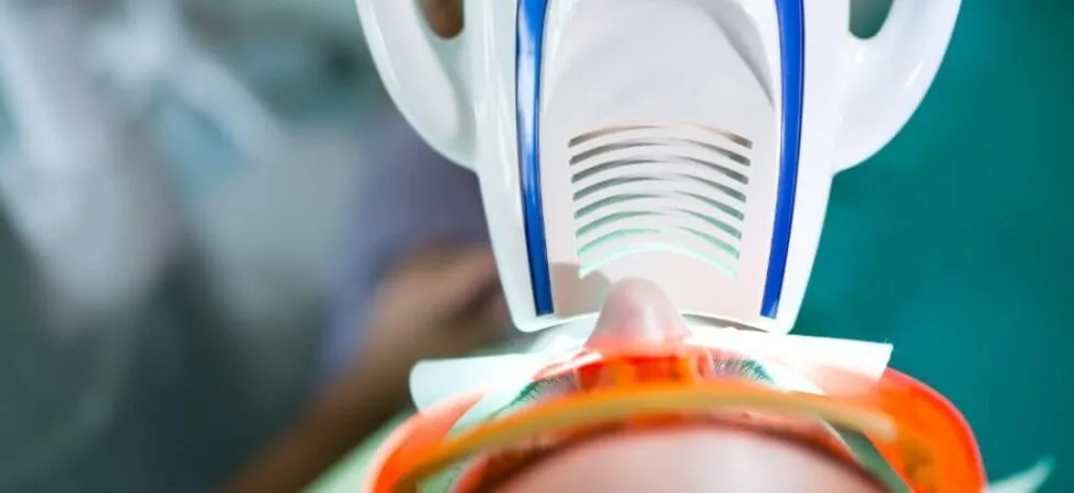 /img/25893-healthy-smile-teeth-whitening.webp