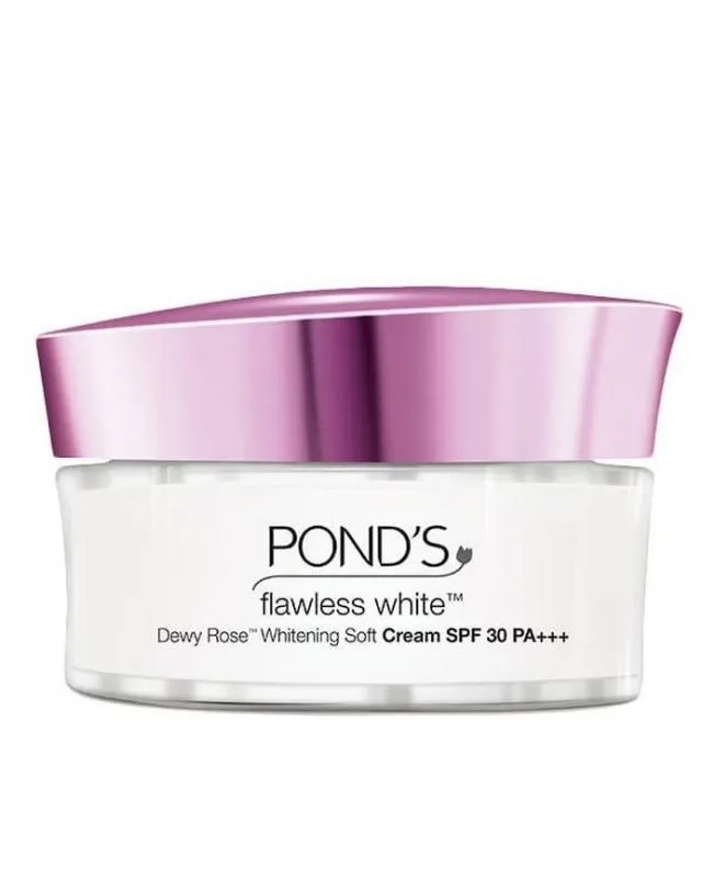 /img/25901-skincare-routine.webp