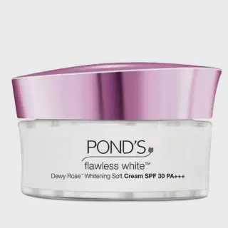 /img/25901-skincare-routine.webp