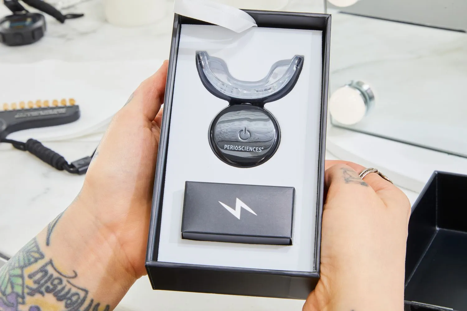 25926 led light teeth whitening