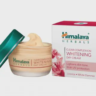 /img/25950-himalaya-day-cream-review.webp