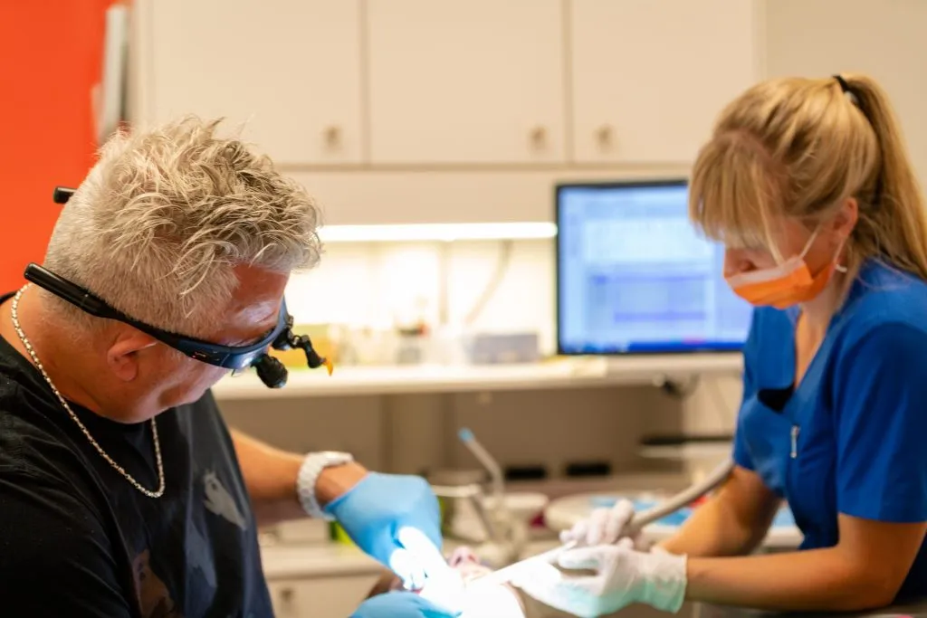 26023 teeth whitening calgary 6