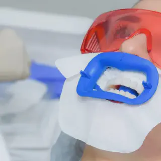 /img/26111-desensitizing-toothpaste.webp