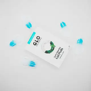 /img/26114-glo-science-smile.webp