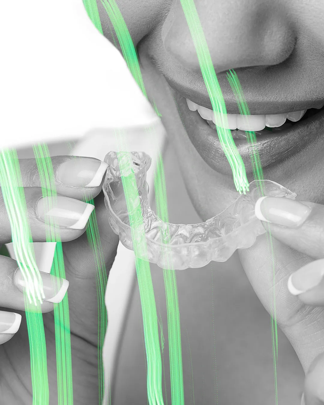 /img/26163-dentist-grade-whitening-smiling-teeth.webp