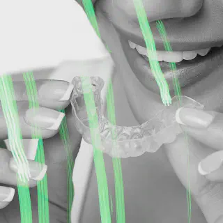 /img/26163-dentist-grade-whitening-smiling-teeth.webp