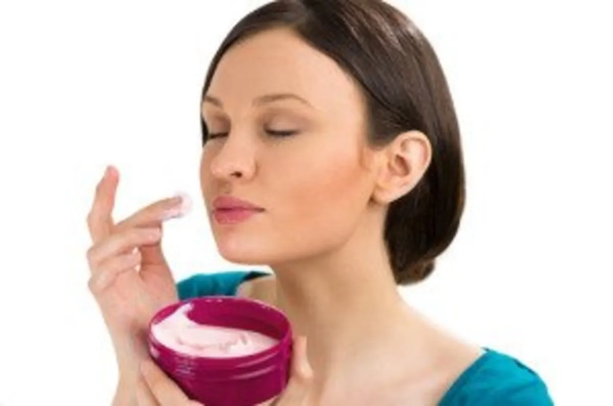 26199 face cream storage