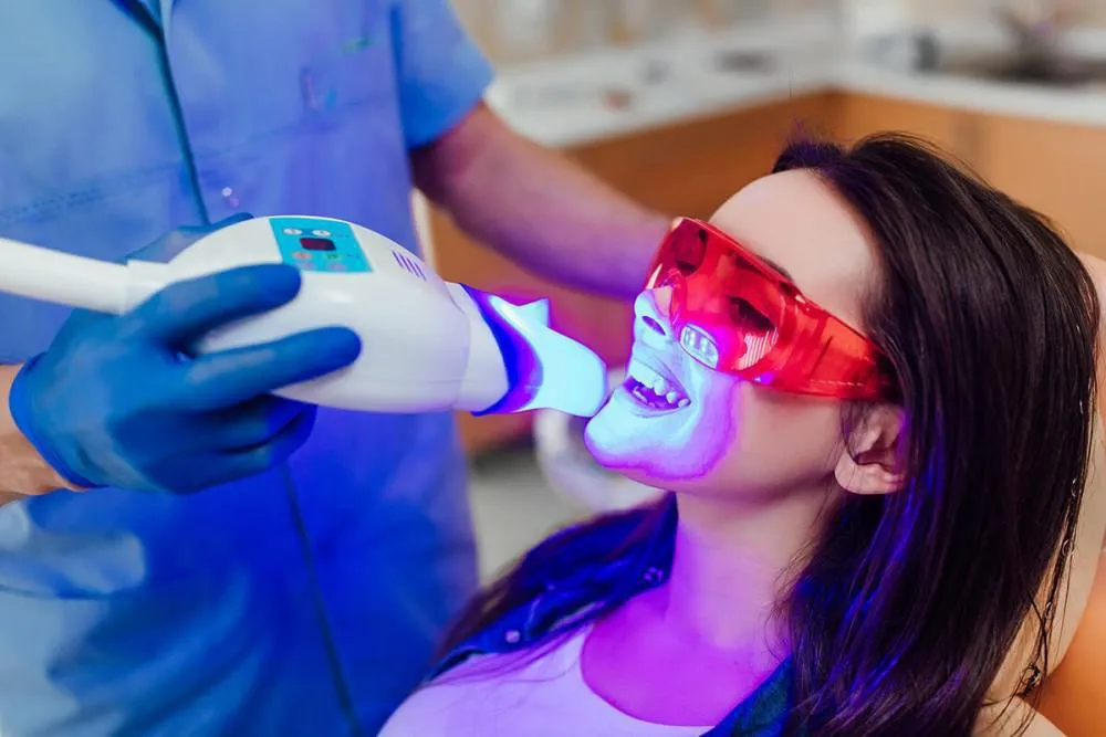 /img/26205-post-whitening-care.webp